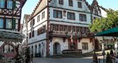 Weinheims Altes Rathaus am Marktplatz