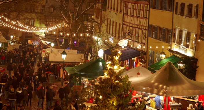 Weihnachtsmarkt auf dem Marktplatz